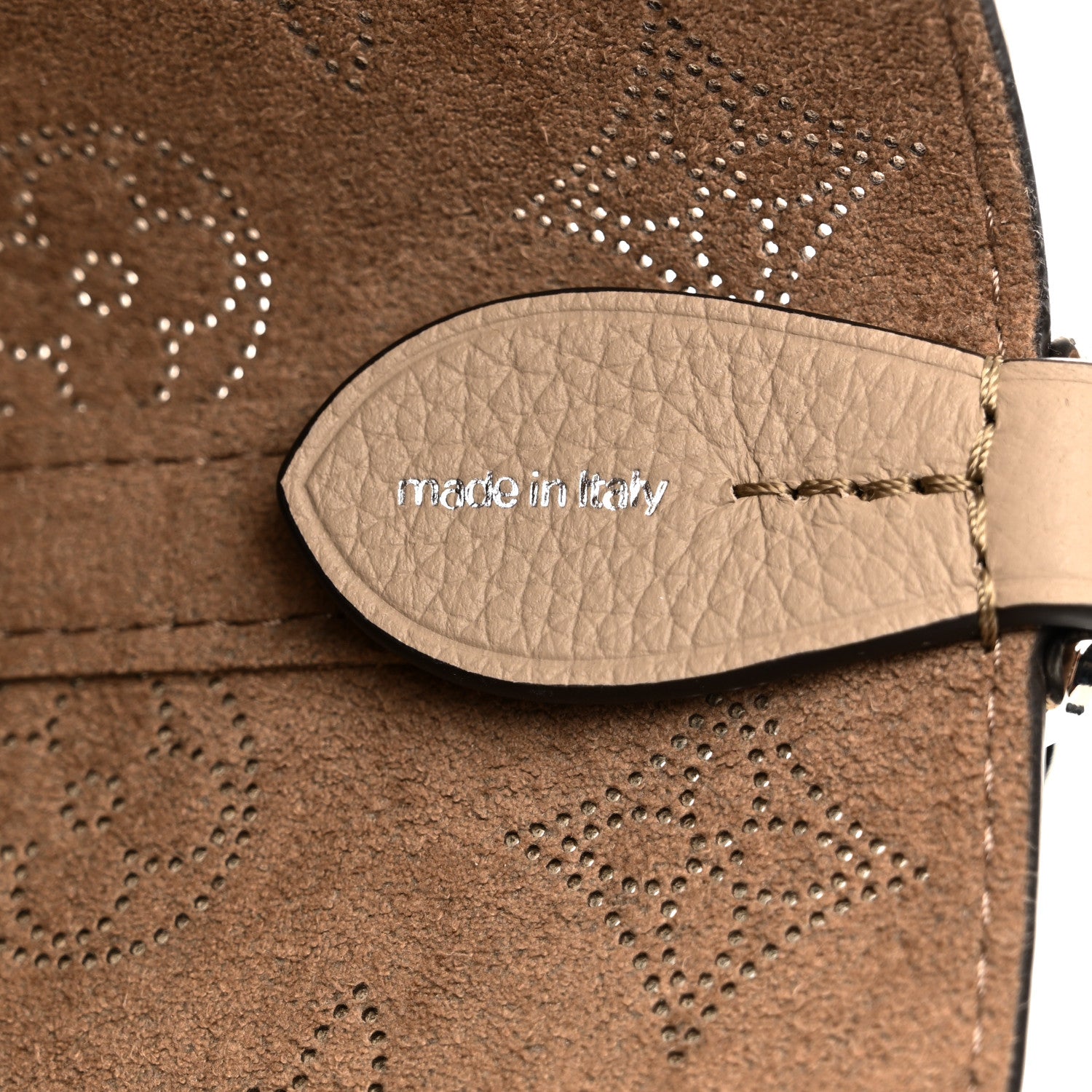 Louis Vuitton Mahina Blossom PM Galet 8 of 11