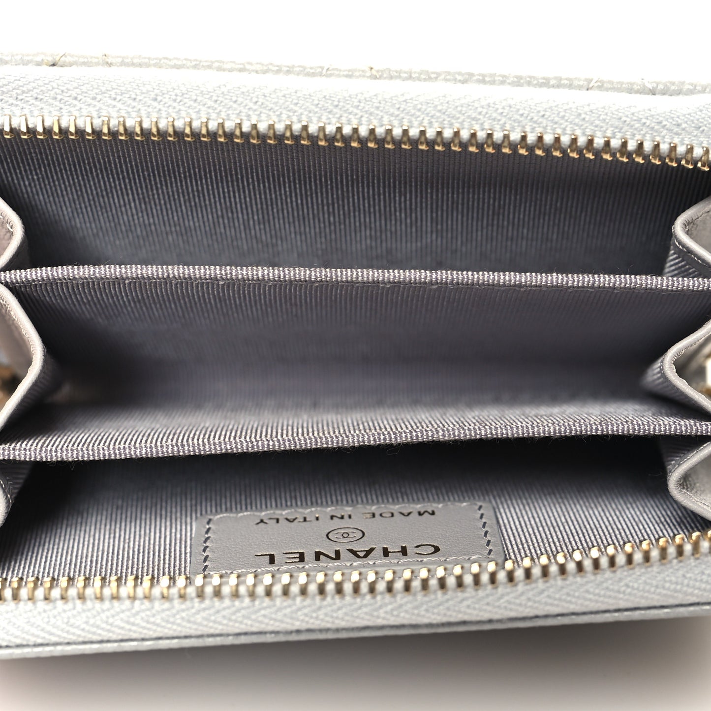 Caviar Quilted Zip Coin Purse Grey