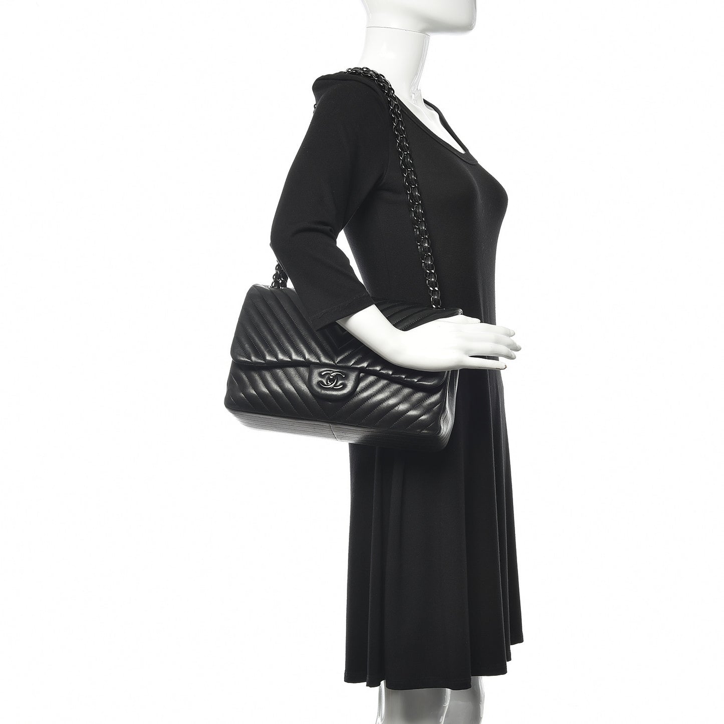 Lambskin Chevron Quilted Jumbo Double Flap So Black