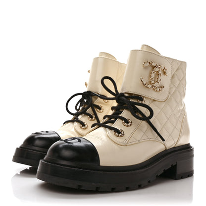 Chanel Shiny Goatskin Calfskin Quilted Lace Up Combat Boots 38 Ivory Black 3 of 10