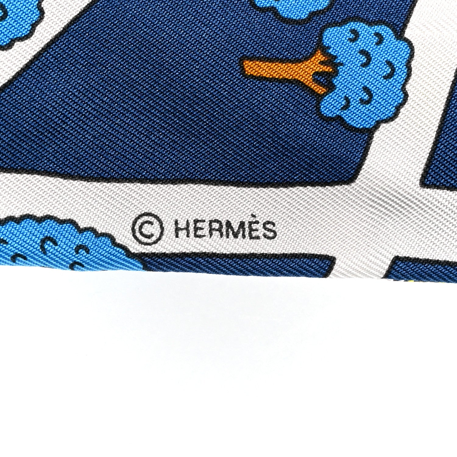 Hermes Silk Les Nouveaux Amoureux Twilly Bleu Moyen White 3 of 4