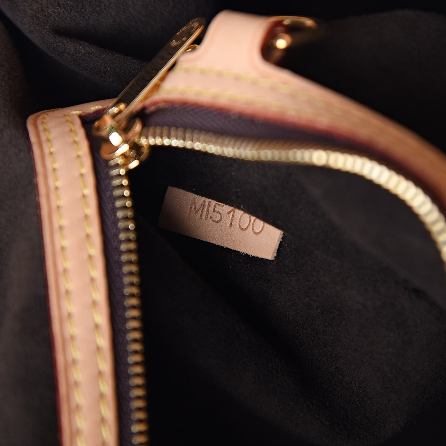 Louis Vuitton Monogram Wilshire MM 7 of 9