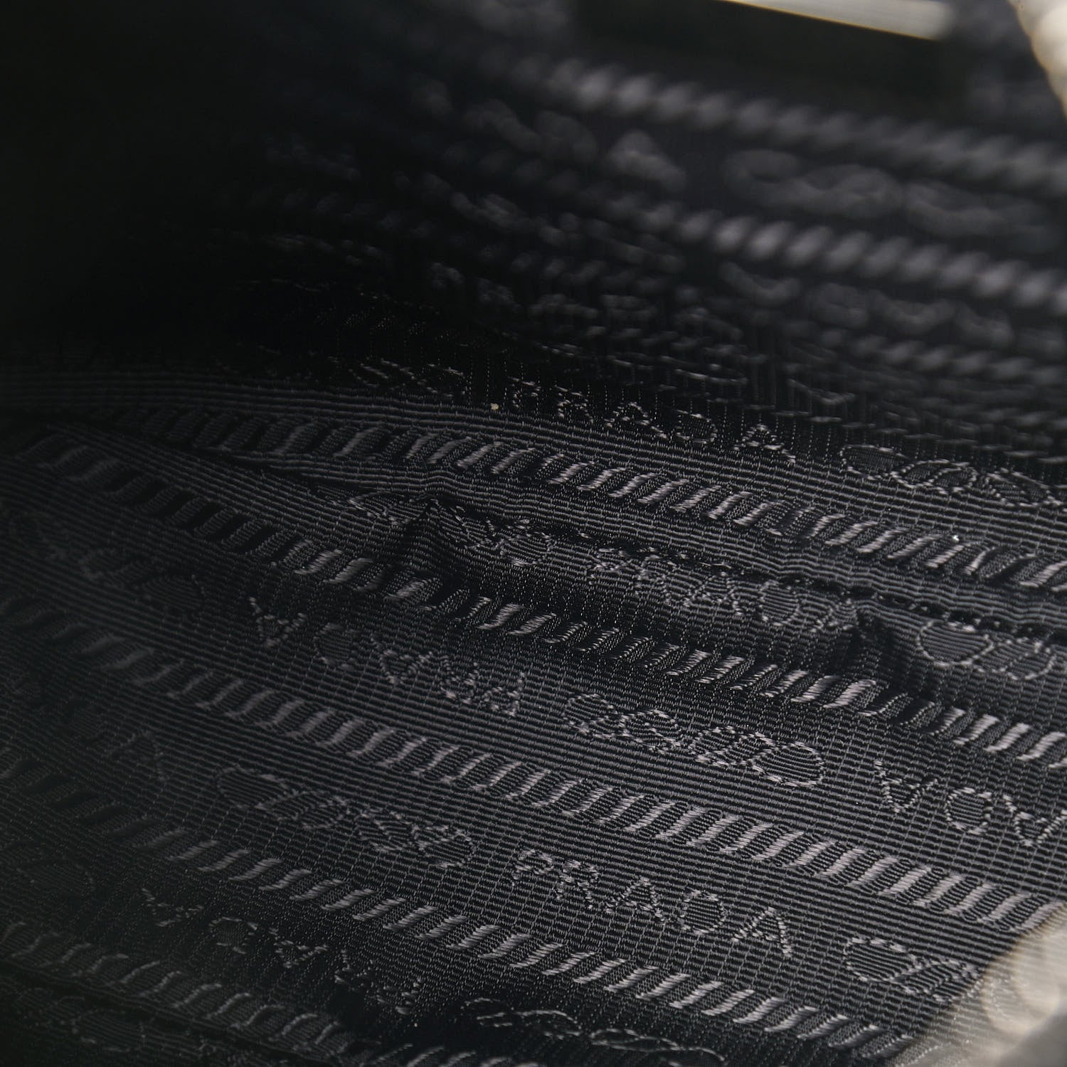 Prada Nylon Re-Edition 2005 Shoulder Bag Black 10 of 18