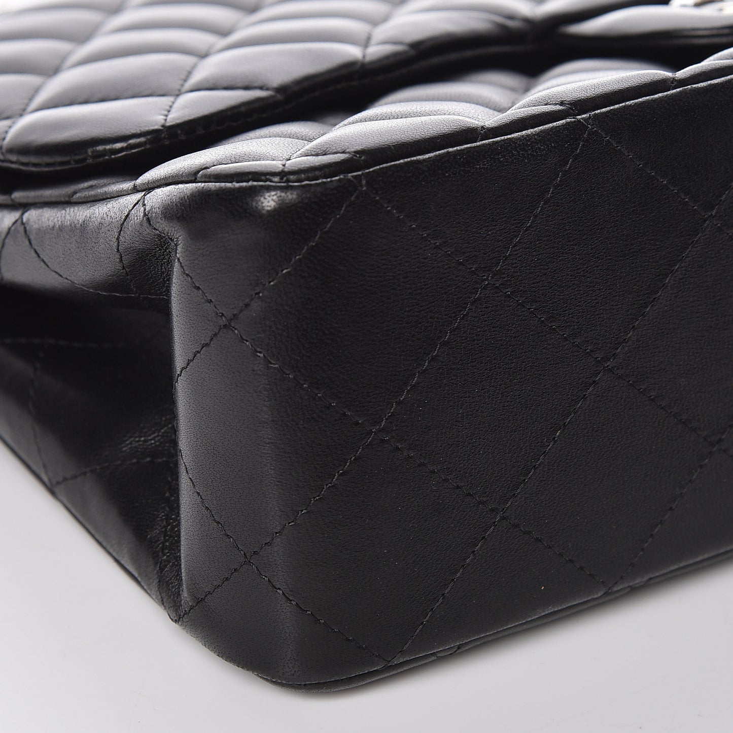 Lambskin Quilted Jumbo Single Flap Black