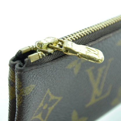Louis Vuitton Monogram Key Pouch 4 of 7