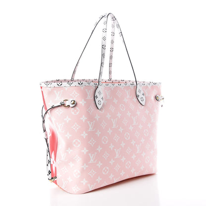 Louis Vuitton Monogram Giant Neverfull MM Rouge 4 of 11