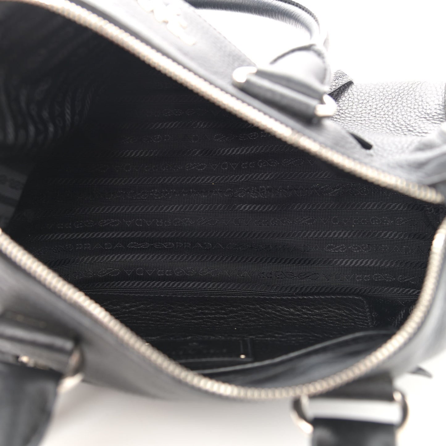 Vitello Daino Shopping Satchel Black