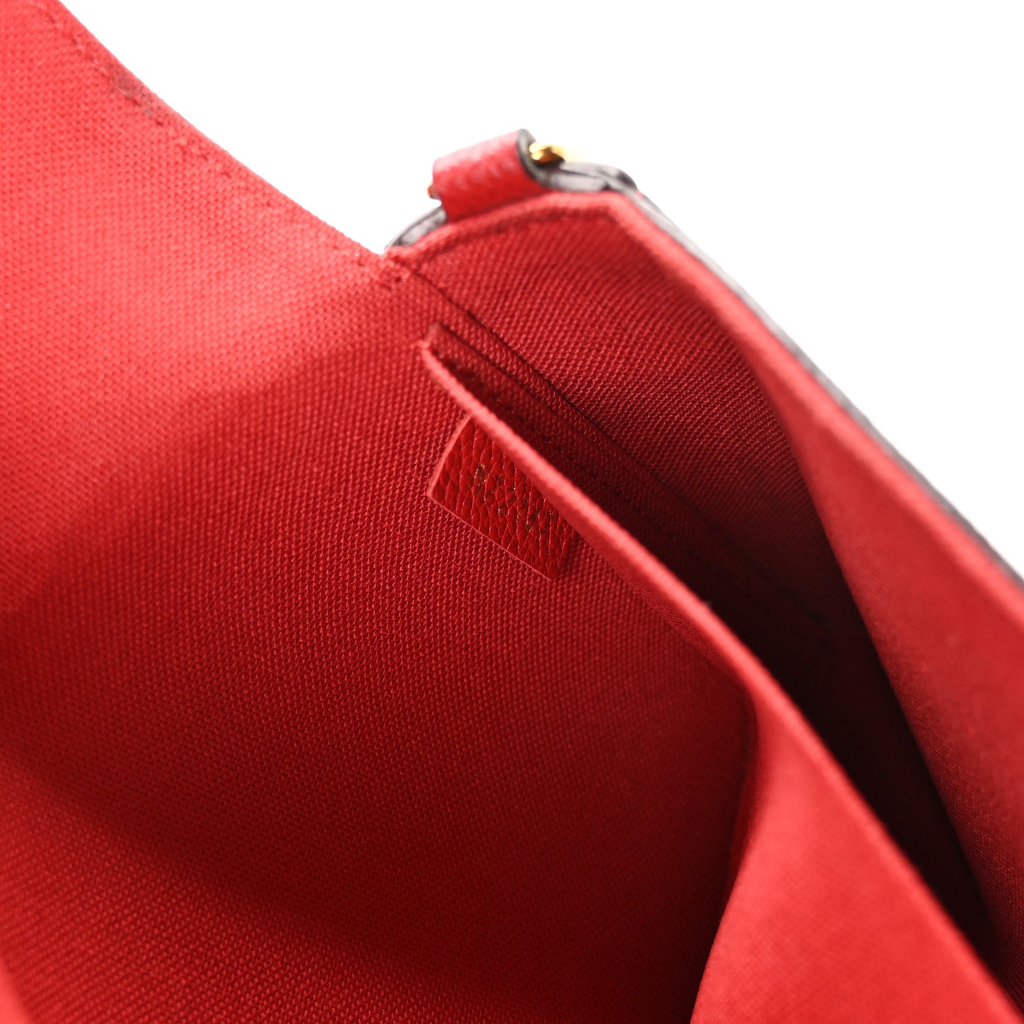 Empreinte Pochette Felicie Chain Wallet Scarlet