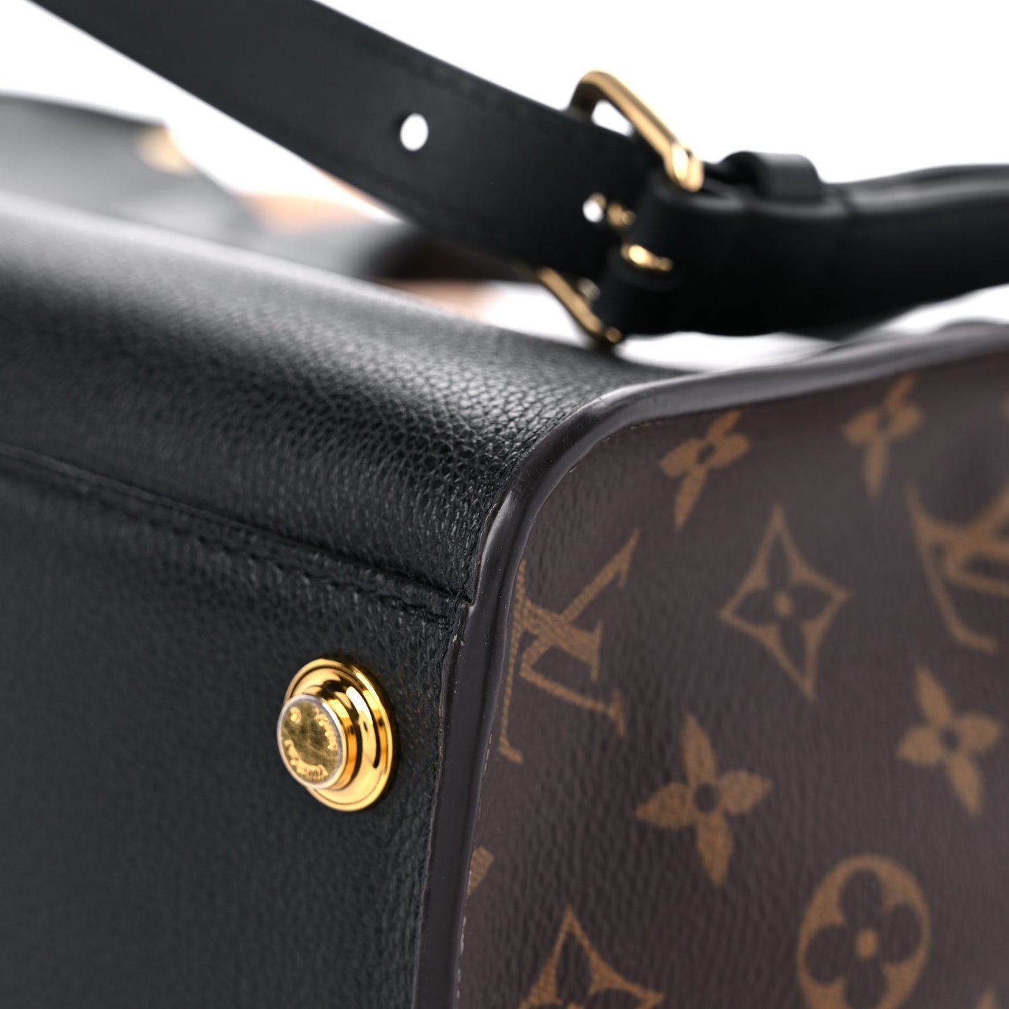 Calfskin Monogram On My Side Black