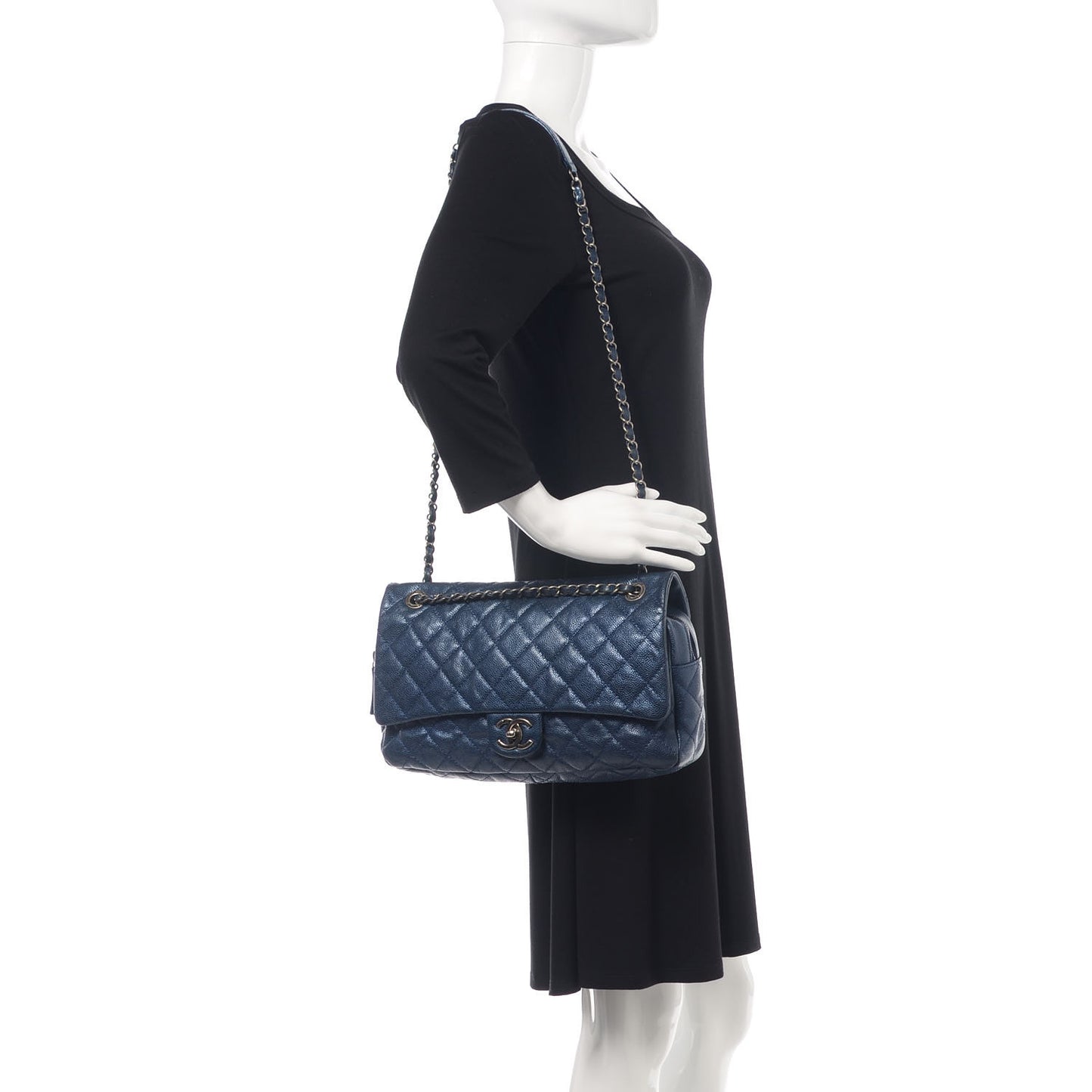 Iridescent Caviar Quilted Large Chic Flap Blue