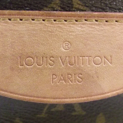 Louis Vuitton Monogram King Size Toiletry Bag 9 of 11