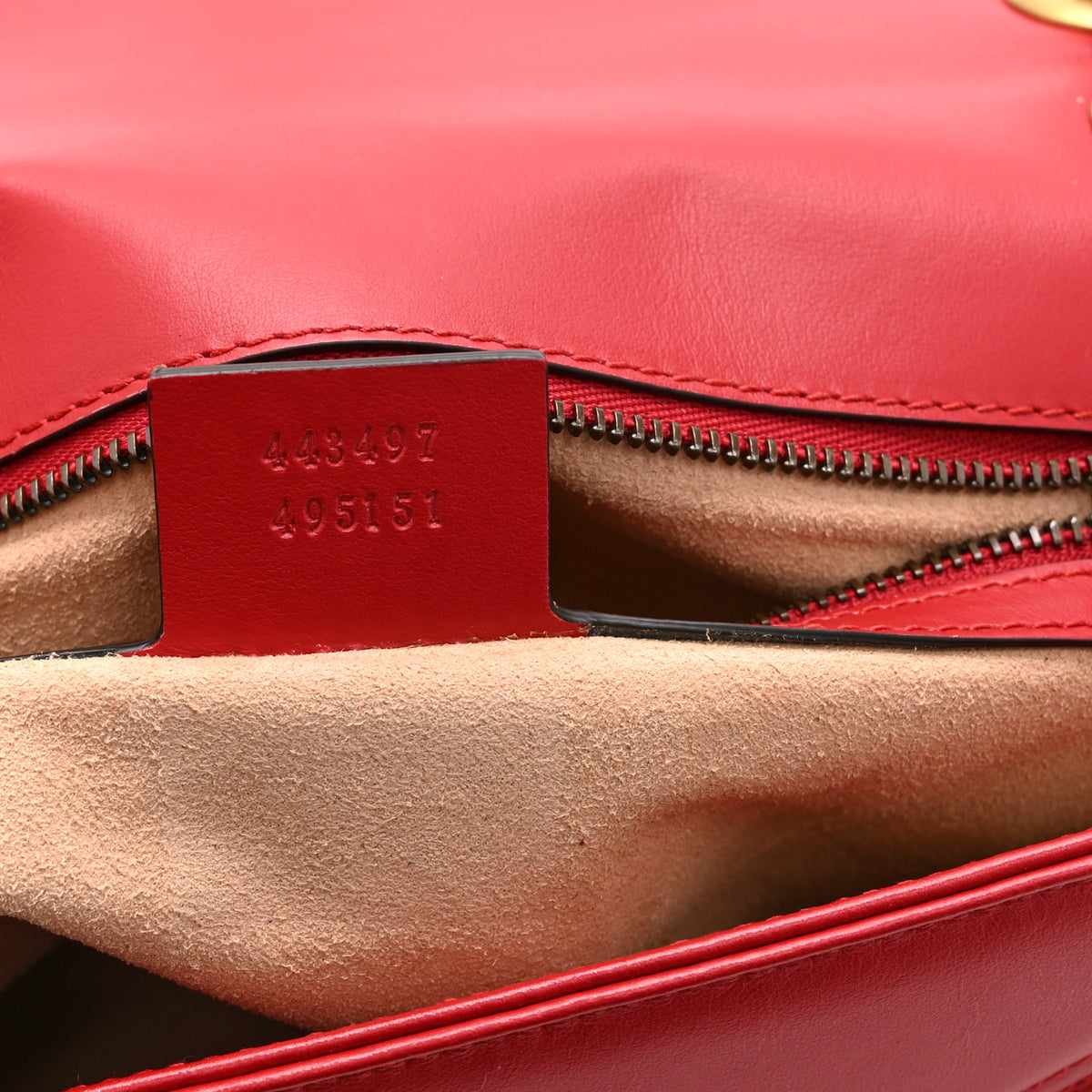 Calfskin Matelasse Small GG Marmont Shoulder Bag Hibiscus Red