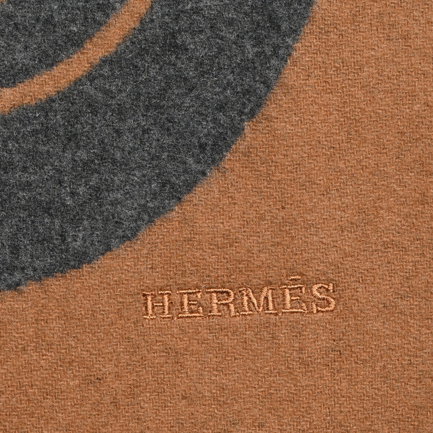 Cashmere Maillons TGM Scarf Camel Flanelle