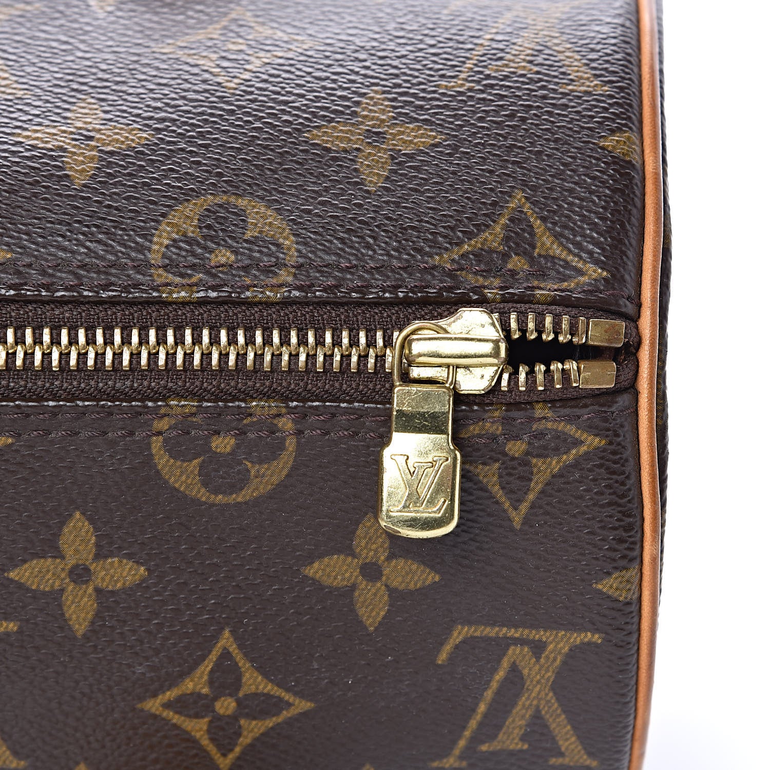 Louis Vuitton Monogram Papillon 26 18 of 18