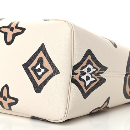 Louis Vuitton Monogram Giant Wild At Heart Neverfull MM Creme 8 of 8