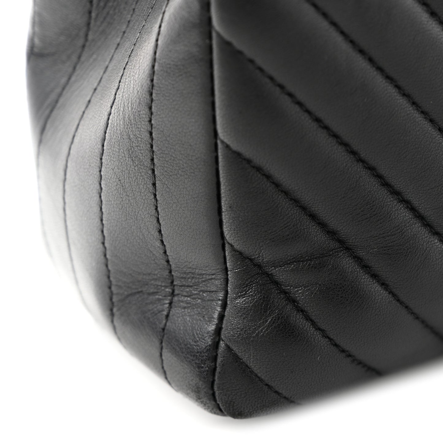 Lambskin Chevron Quilted Maxi Double Flap Black