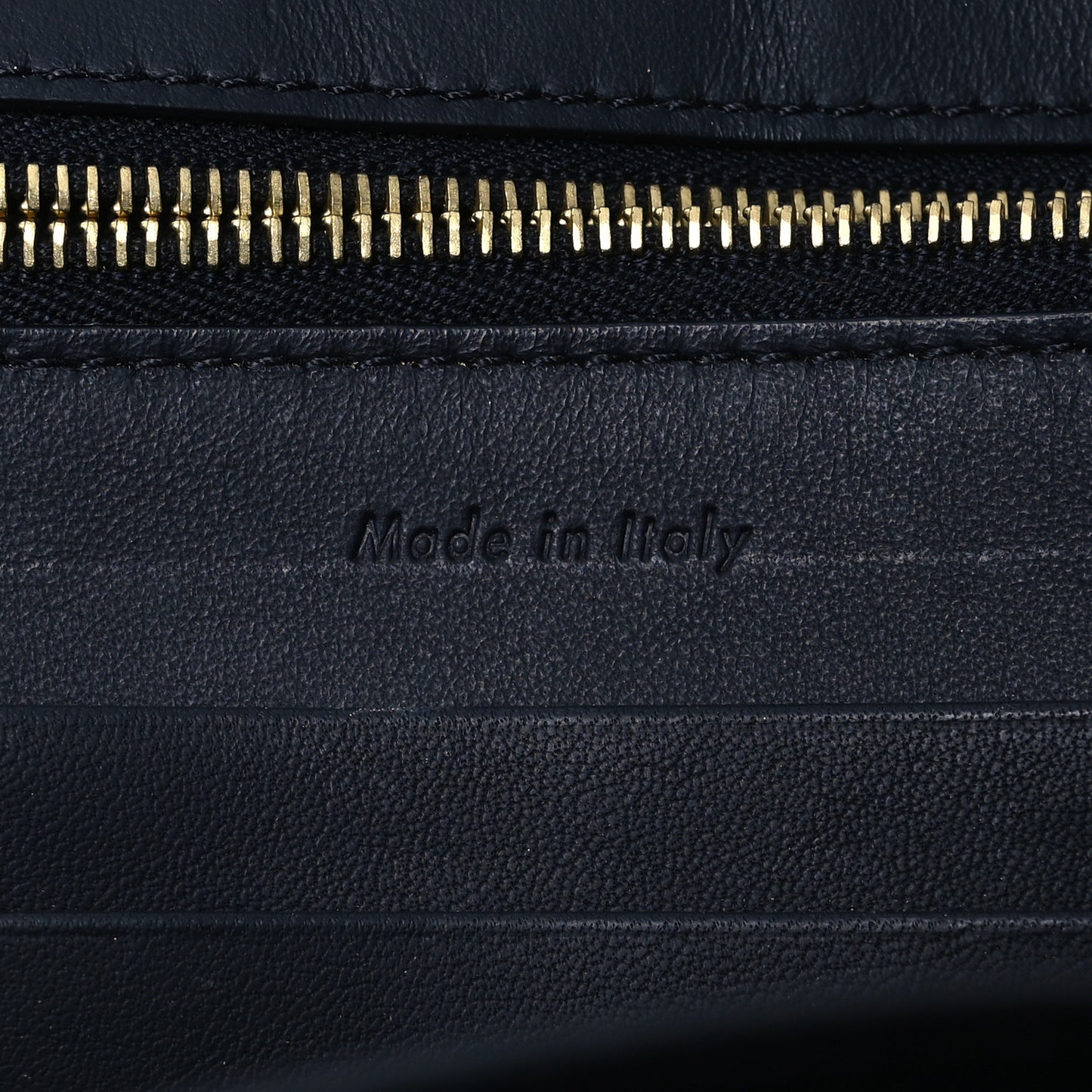 Smooth Calfskin Trotteur Clutch Navy Blue Red