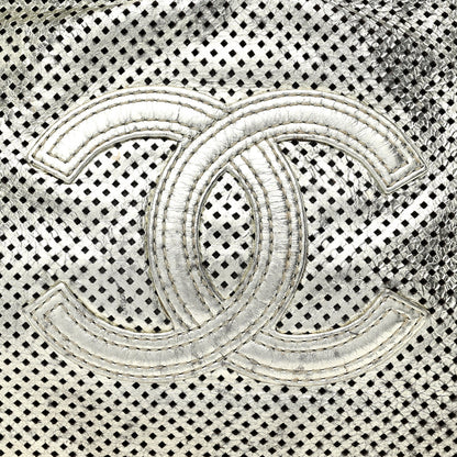Chanel Metallic Glazed Calfskin Perforated Rodeo Drive Hobo Silver 8 of 10