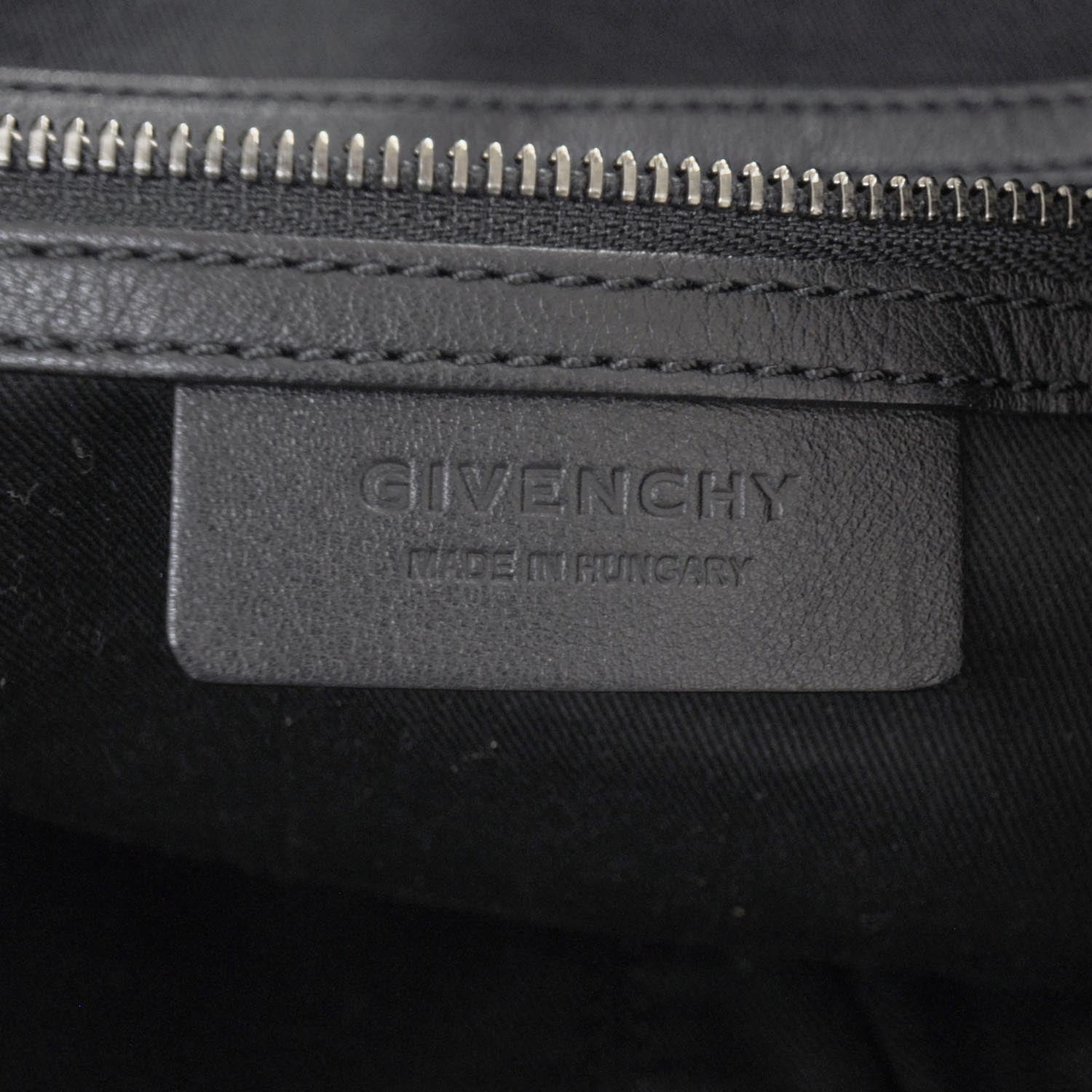 Givenchy Lambskin Tinhan Shopper Black 8 of 9