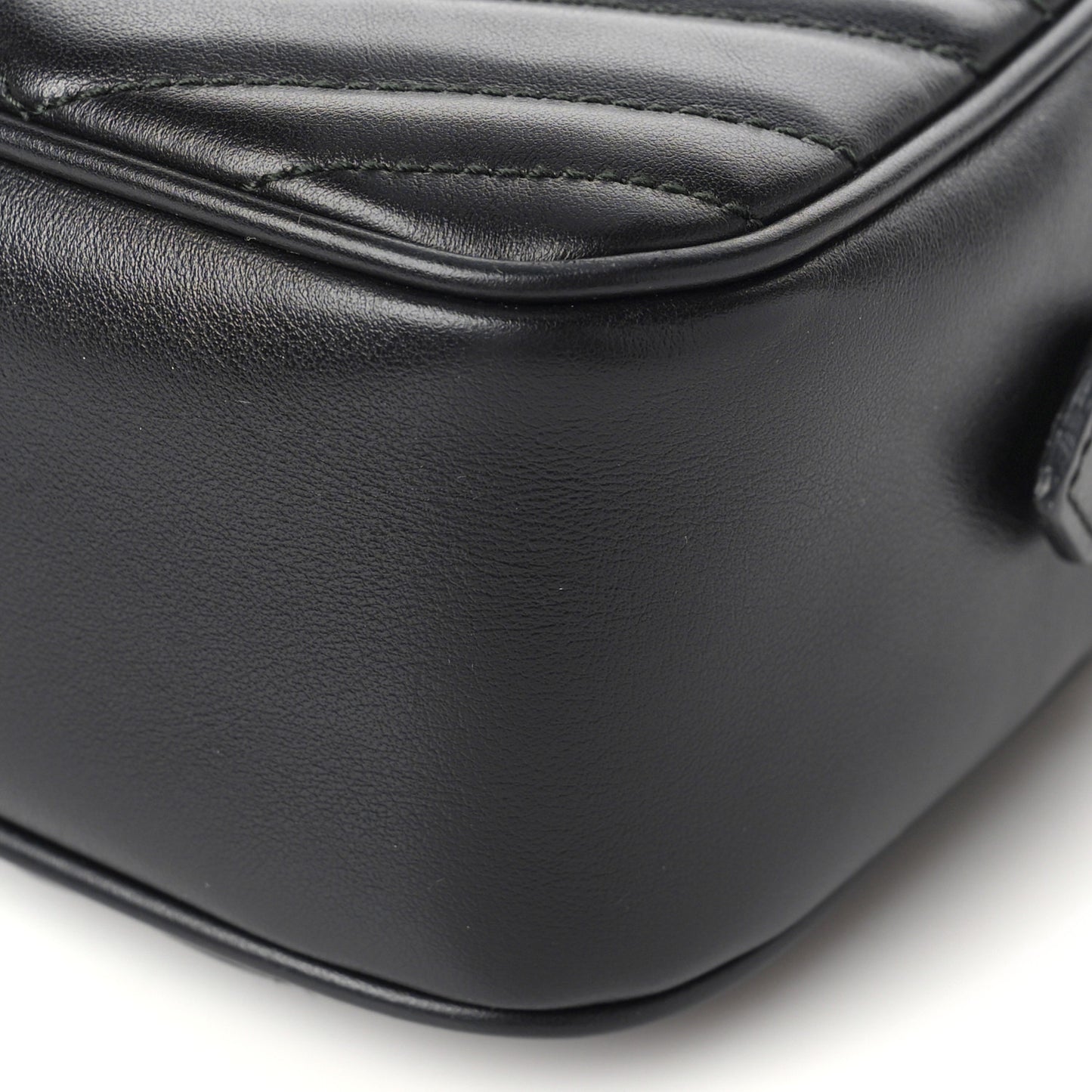 Calfskin Matelasse Small GG Marmont Chain Shoulder Bag Black