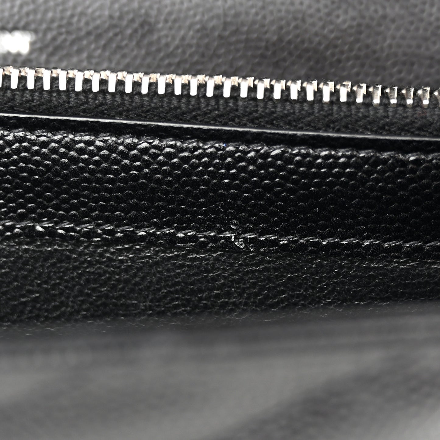 Grain De Poudre Matelasse Chevron Monogram Chain Wallet Black