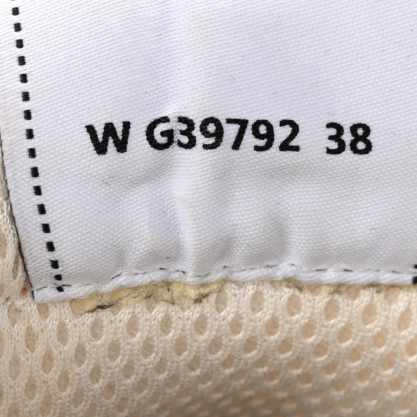 Fabric Laminated Calfskin Stretch CC Womens Sneakers 38 White Silver