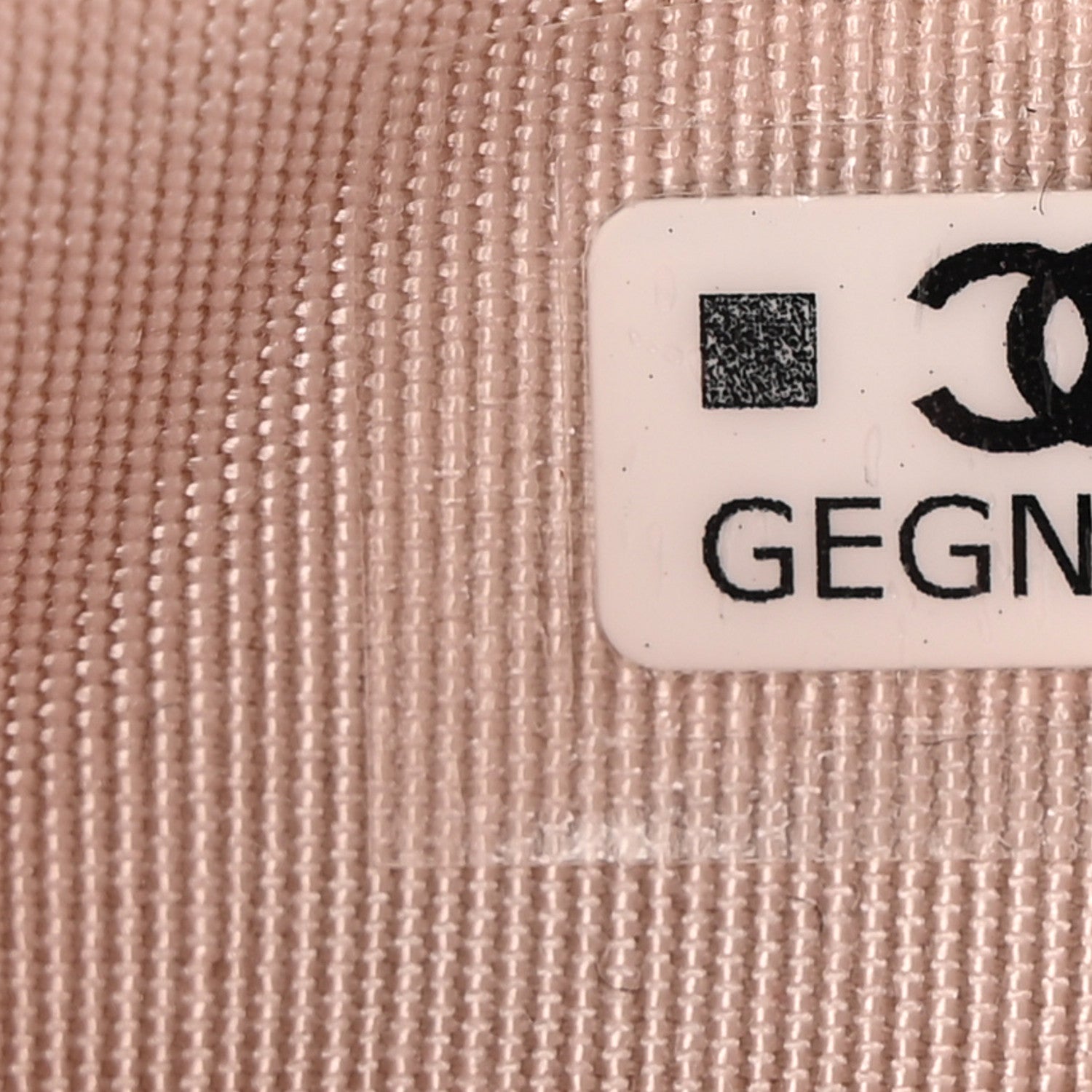 Chanel Caviar Quilted Card Holder Light Pink 8 of 8