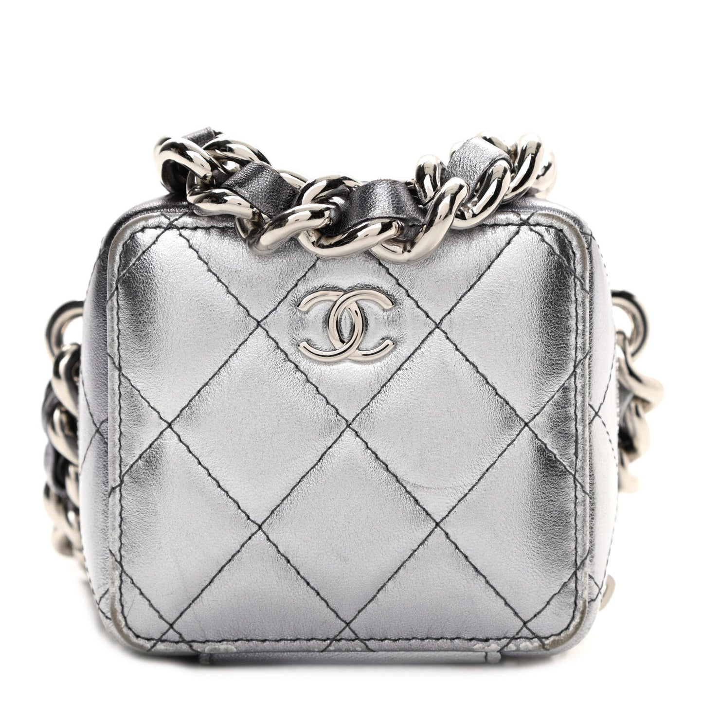 Gradient Metallic Lambskin Quilted Like A Wallet Clutch With Chain Silver Purple