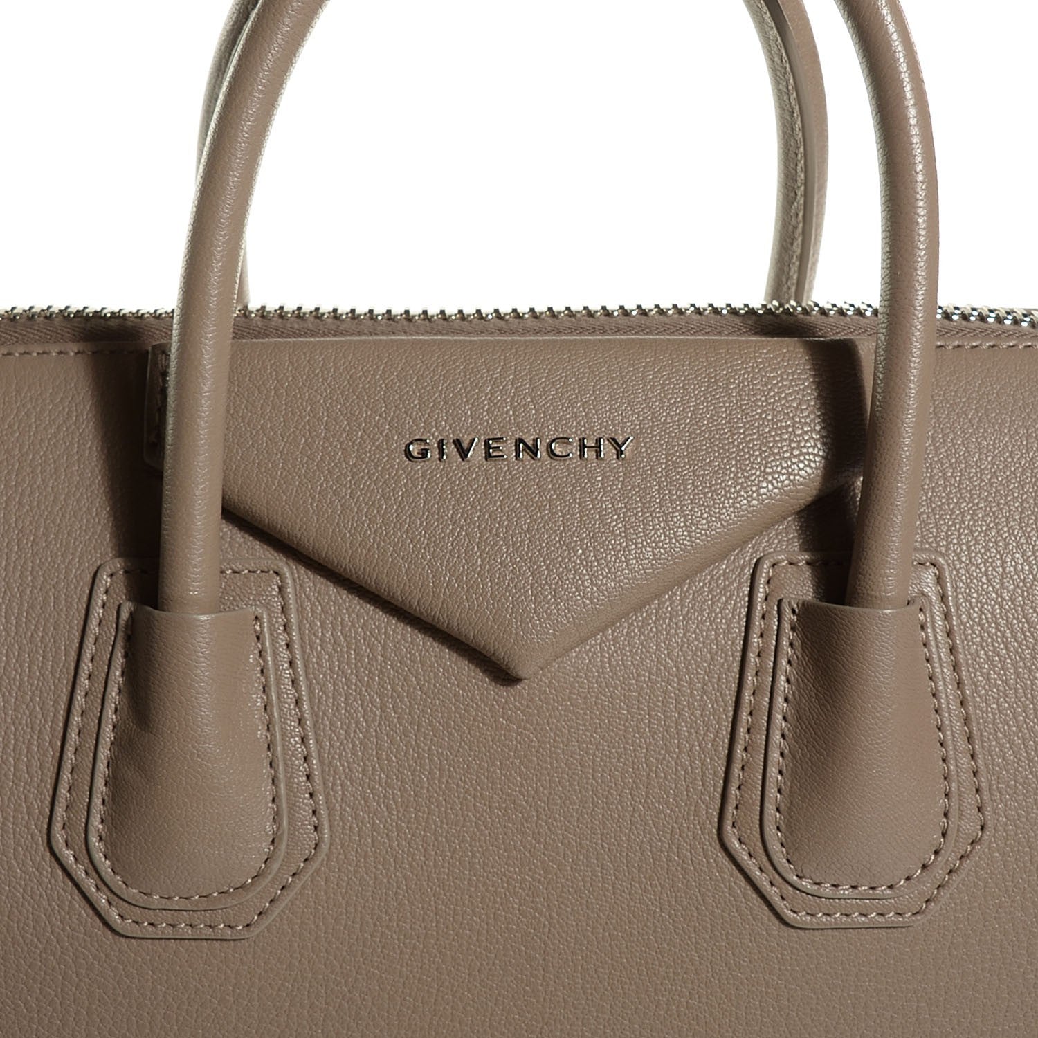 Givenchy Sugar Goatskin Medium Antigona Sand 10 of 10