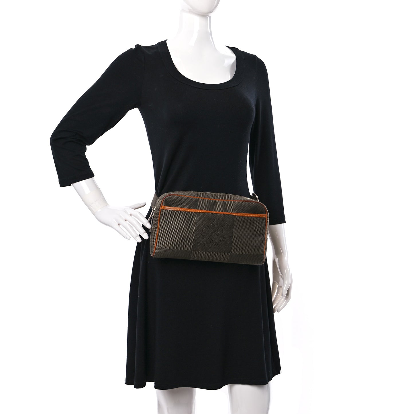 Damier Geant Acrobat Terre