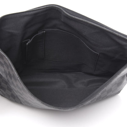 Louis Vuitton Damier Graphite Daniel GM 4 of 10