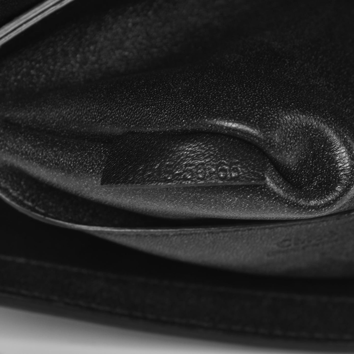 Lambskin Medium Elle Chain Clutch Black