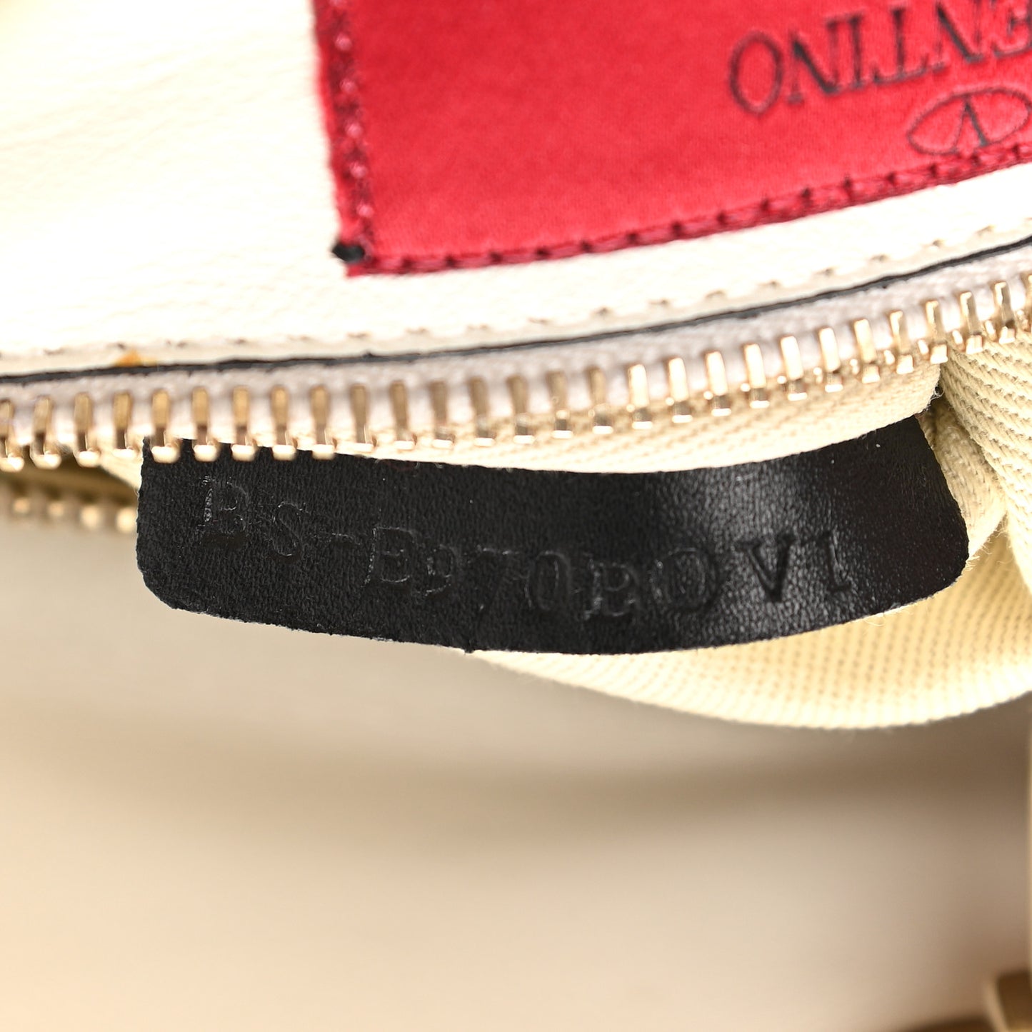 Vitello Medium Rockstud All Over Tote White