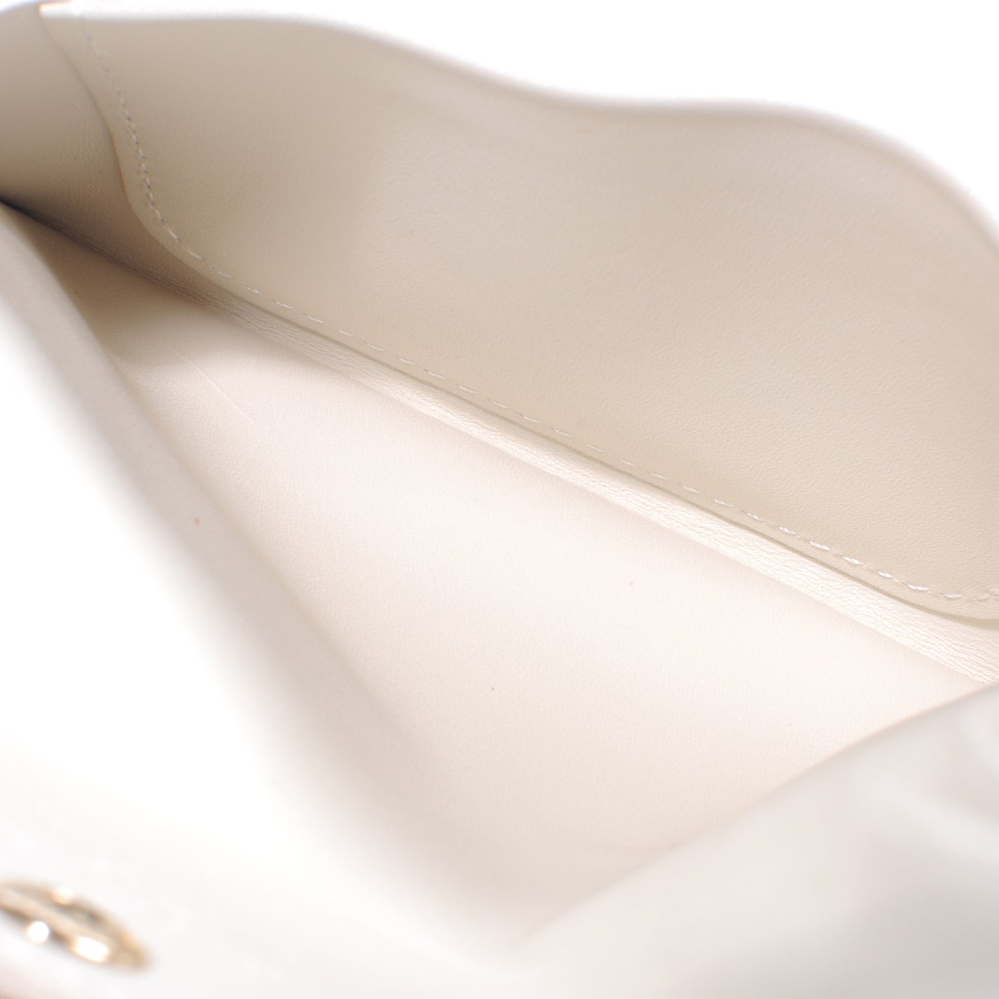 Vernis Envelope Flat Pouch Perle