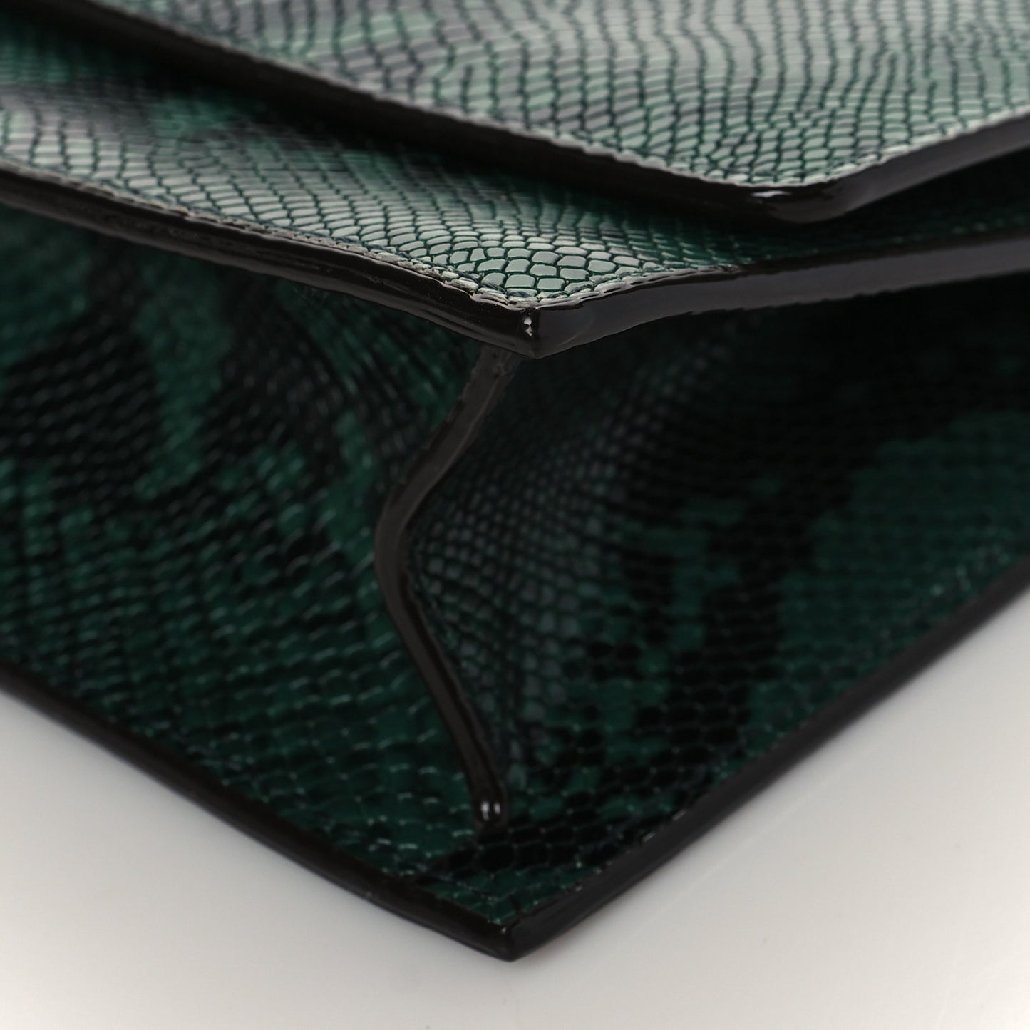 Calfskin Snakeskin Embossed Varenne Chain Clutch Dusk