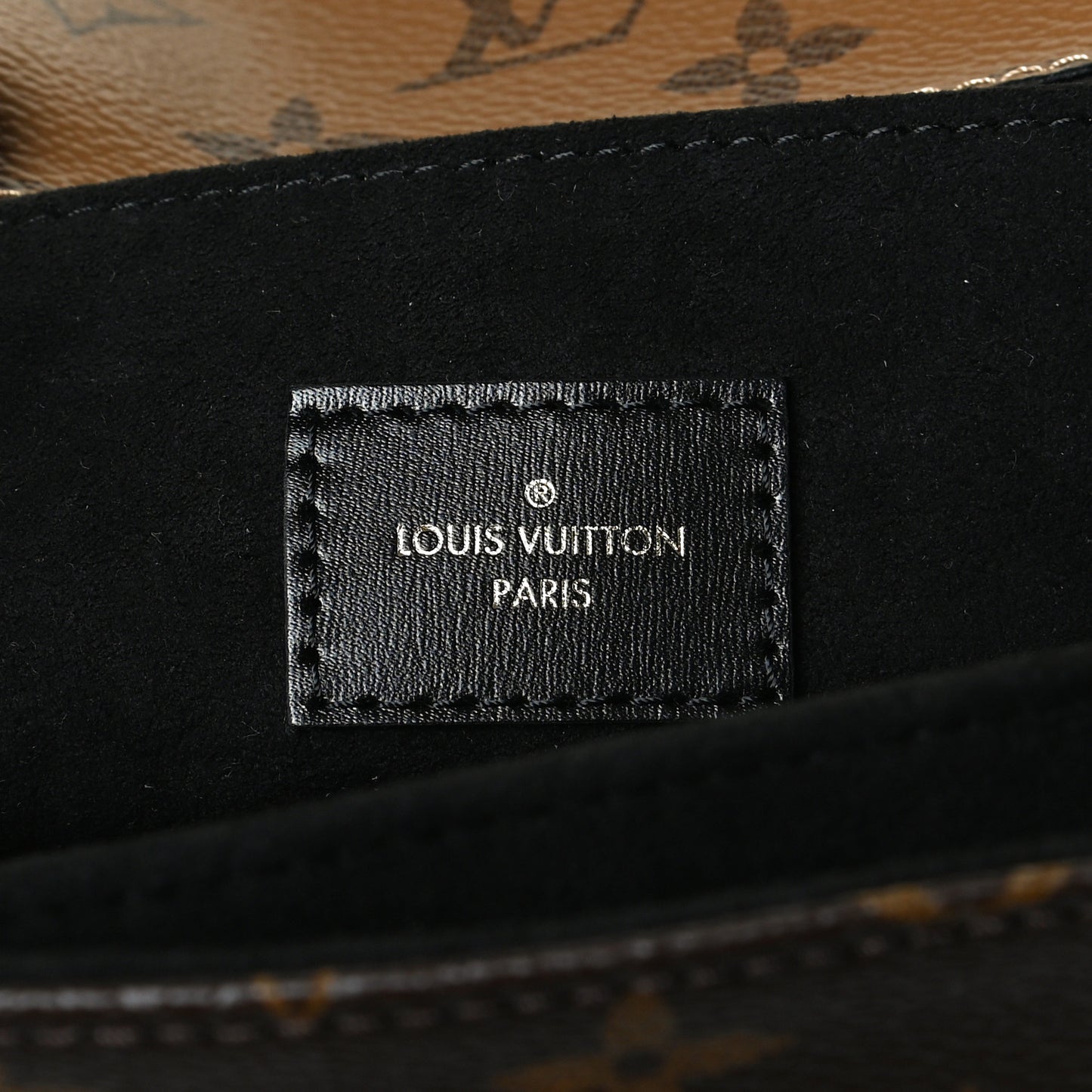 Reverse Monogram Pochette Metis