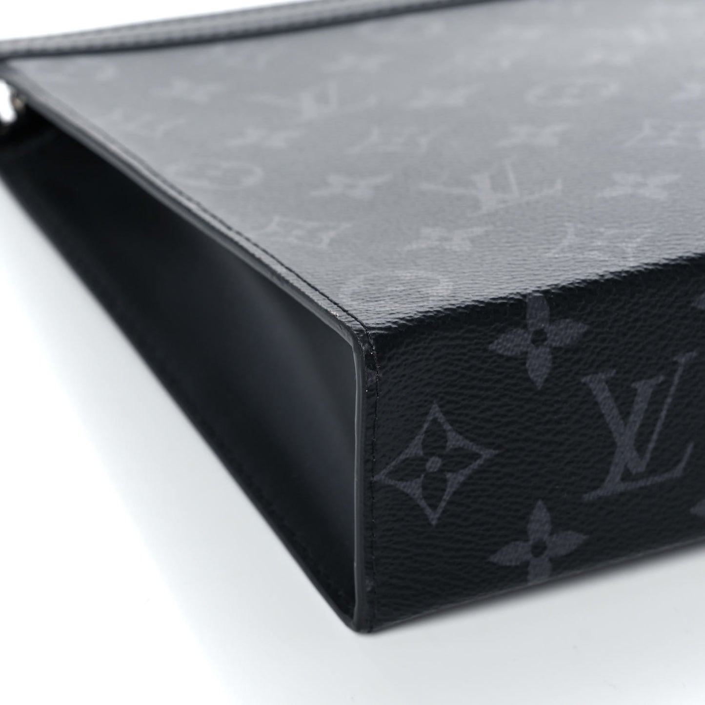 Monogram Eclipse Pochette Voyage MM