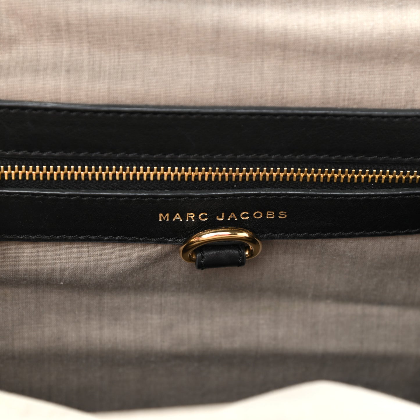 Calfskin Quilted Stam Black
