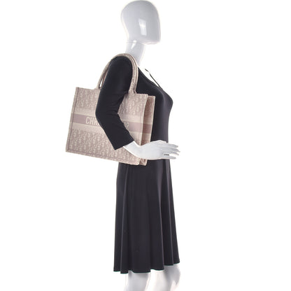 Christian Dior Oblique Medium Book Tote Rose Des Vents 2 of 13