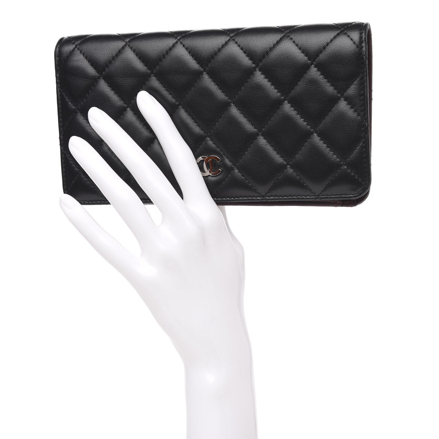 Lambskin Quilted Yen Wallet Black