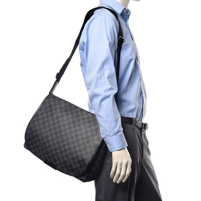 Louis Vuitton Damier Graphite Daniel GM 2 of 9