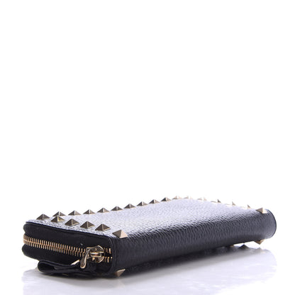 Valentino Garavani Pebbled Calfskin Rockstud Zip Around Wallet Black 4 of 6