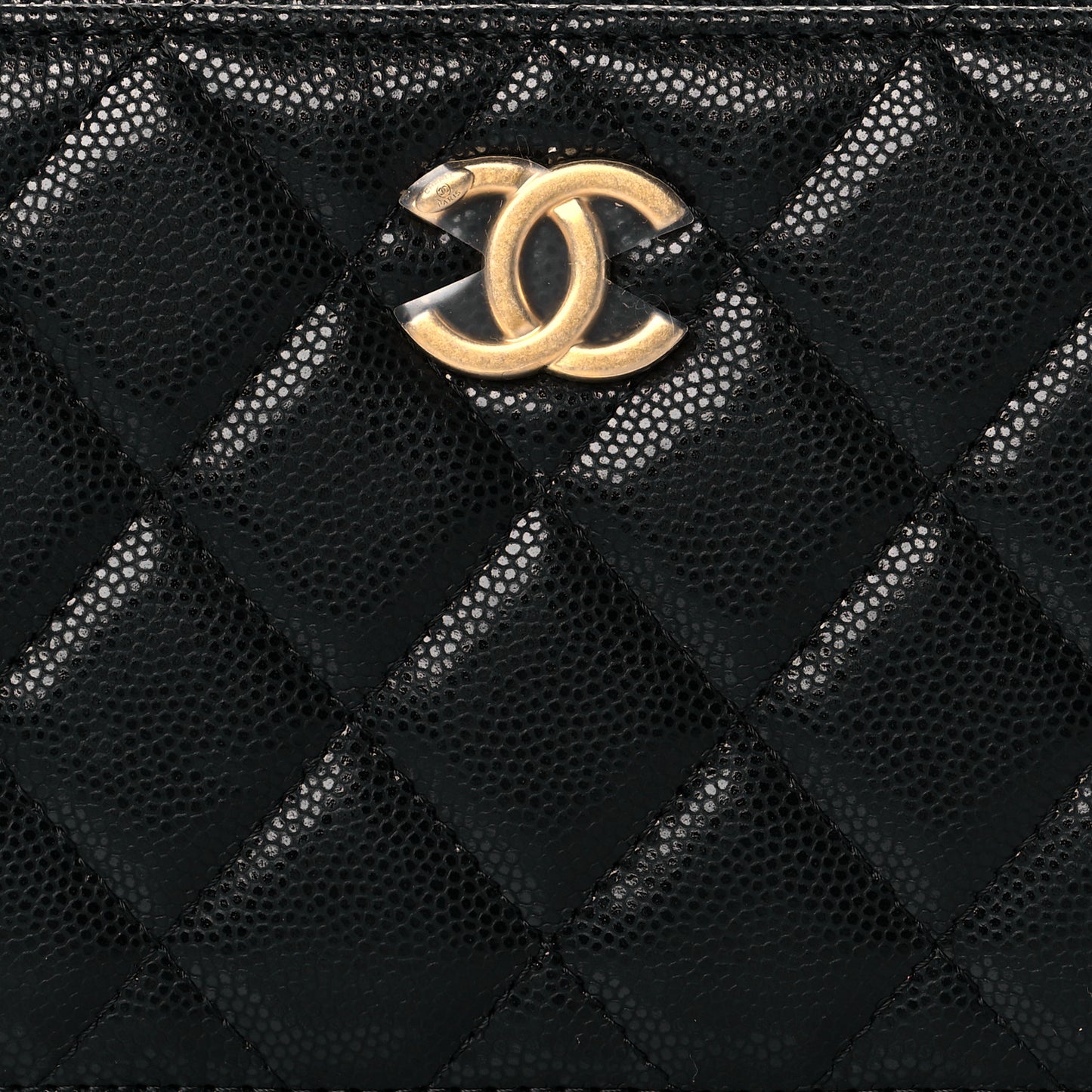 Caviar Quilted Twist Your Buttons Clutch With Chain Black