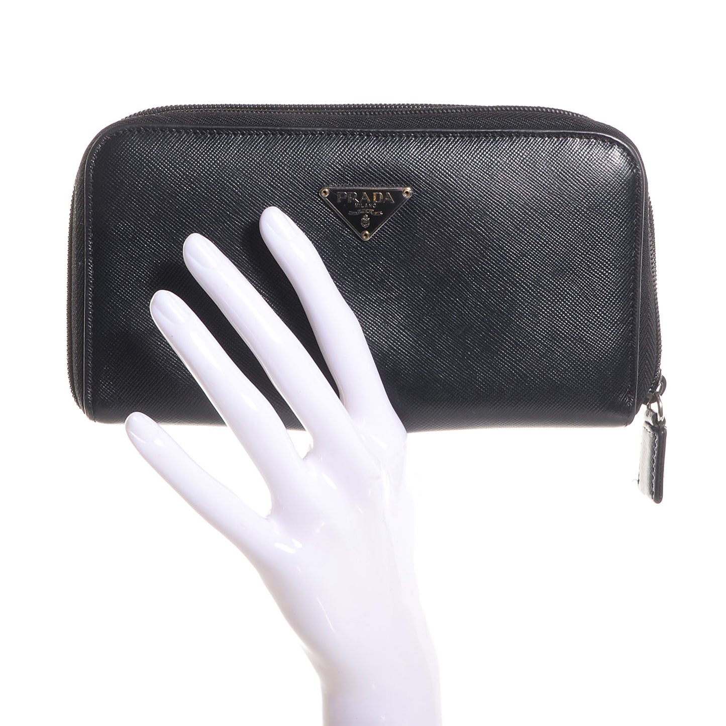 Saffiano Triangle Zip Around Wallet Nero Black
