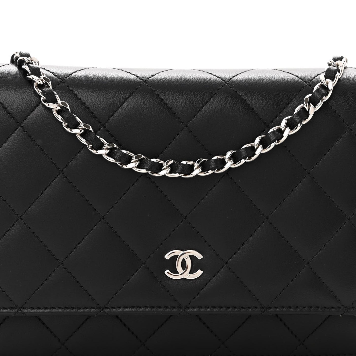 Lambskin Quilted Wallet On Chain WOC Black