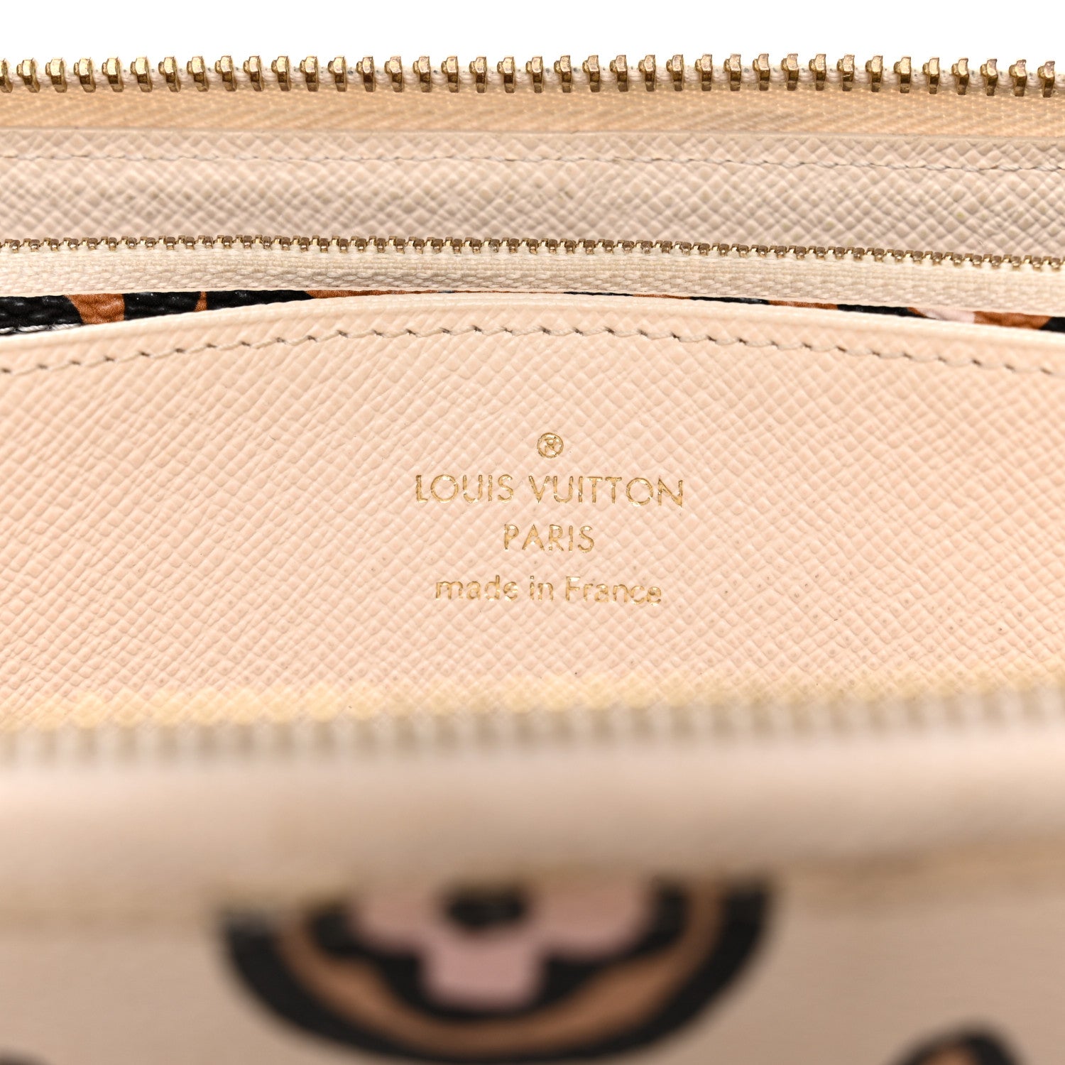 Louis Vuitton Monogram Giant Wild At Heart Zippy Wallet Creme 6 of 12