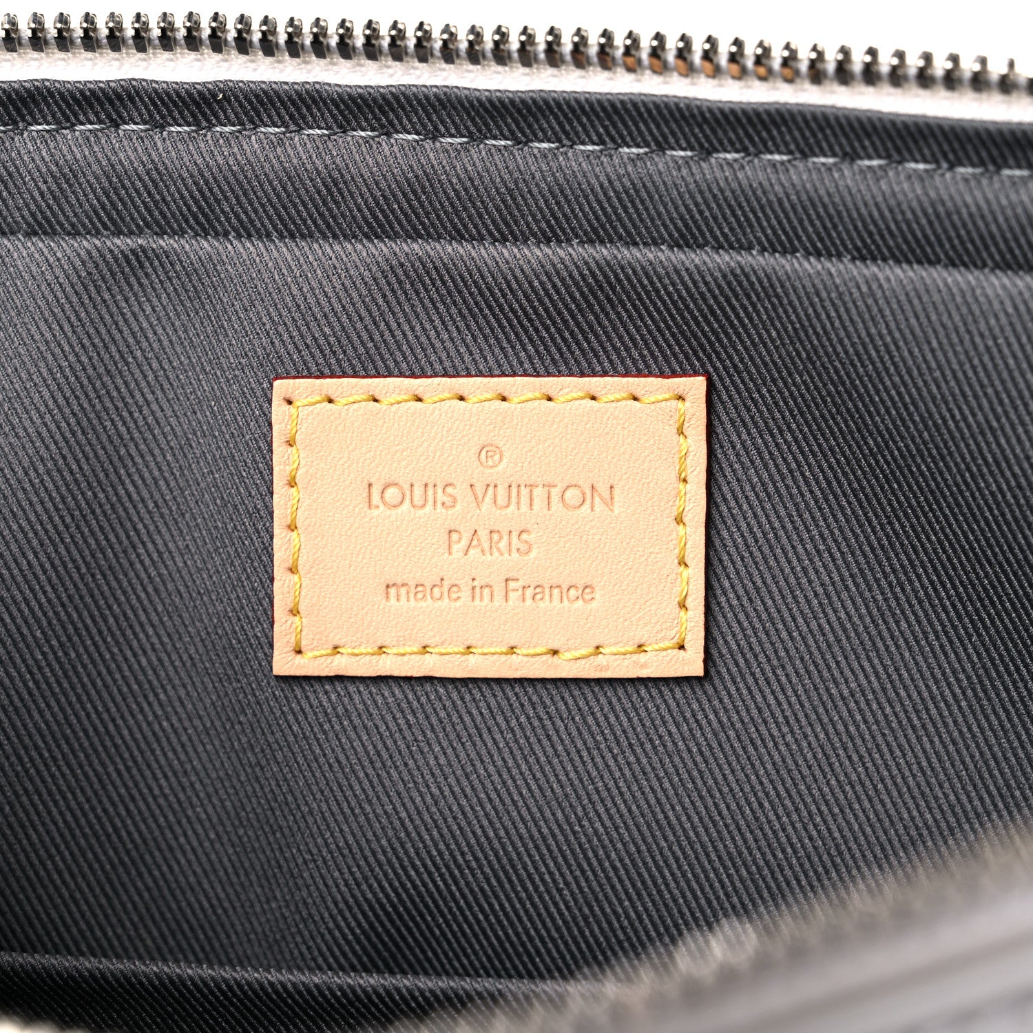 Louis Vuitton Damier Salt Trio Messenger Stone Grey 7 of 10