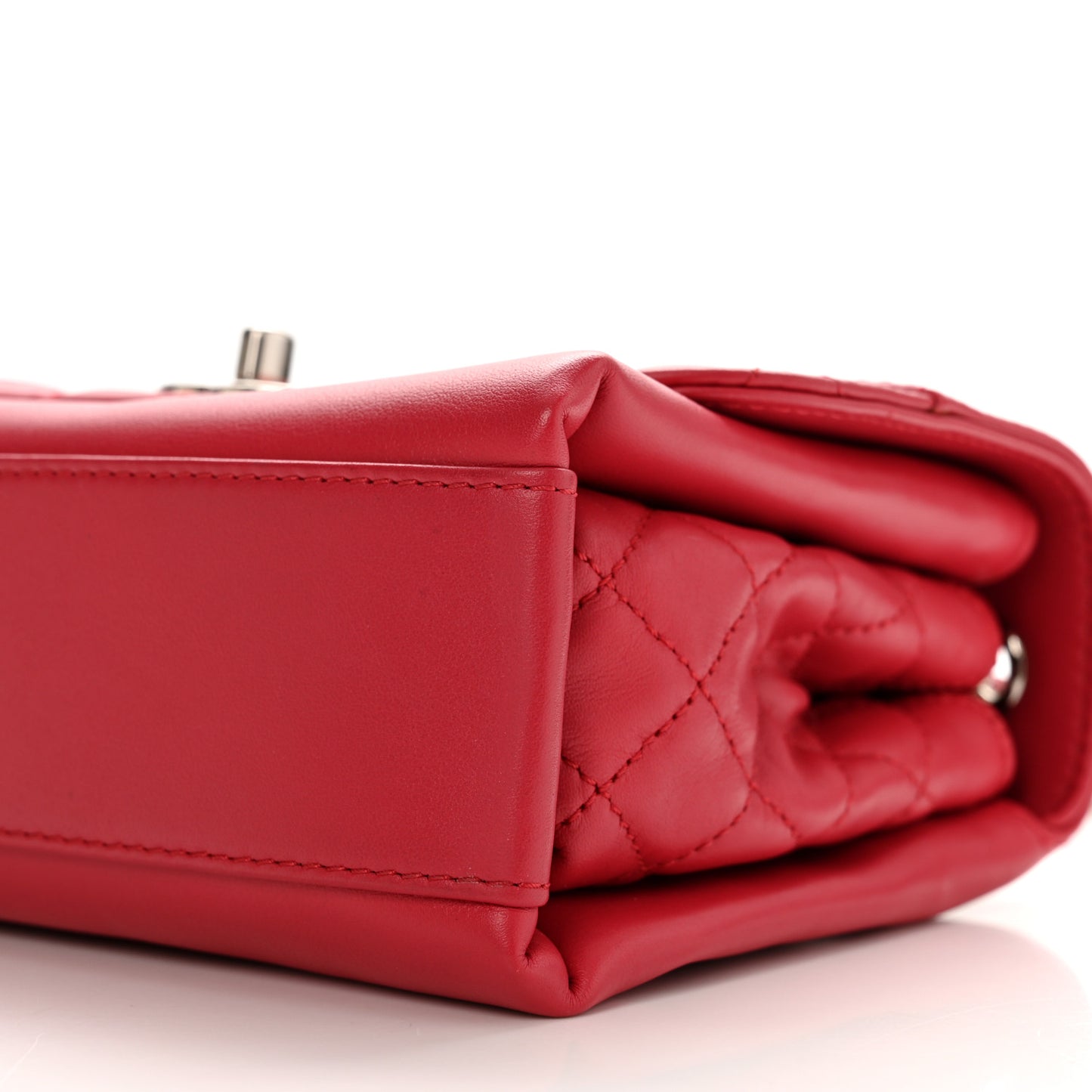 Calfskin Mini Tramezzo Flap Red