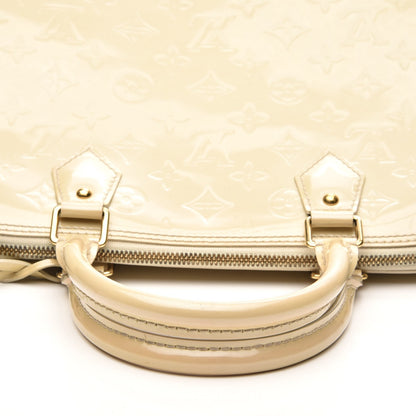 Louis Vuitton Vernis Alma GM Blanc Corail 9 of 13