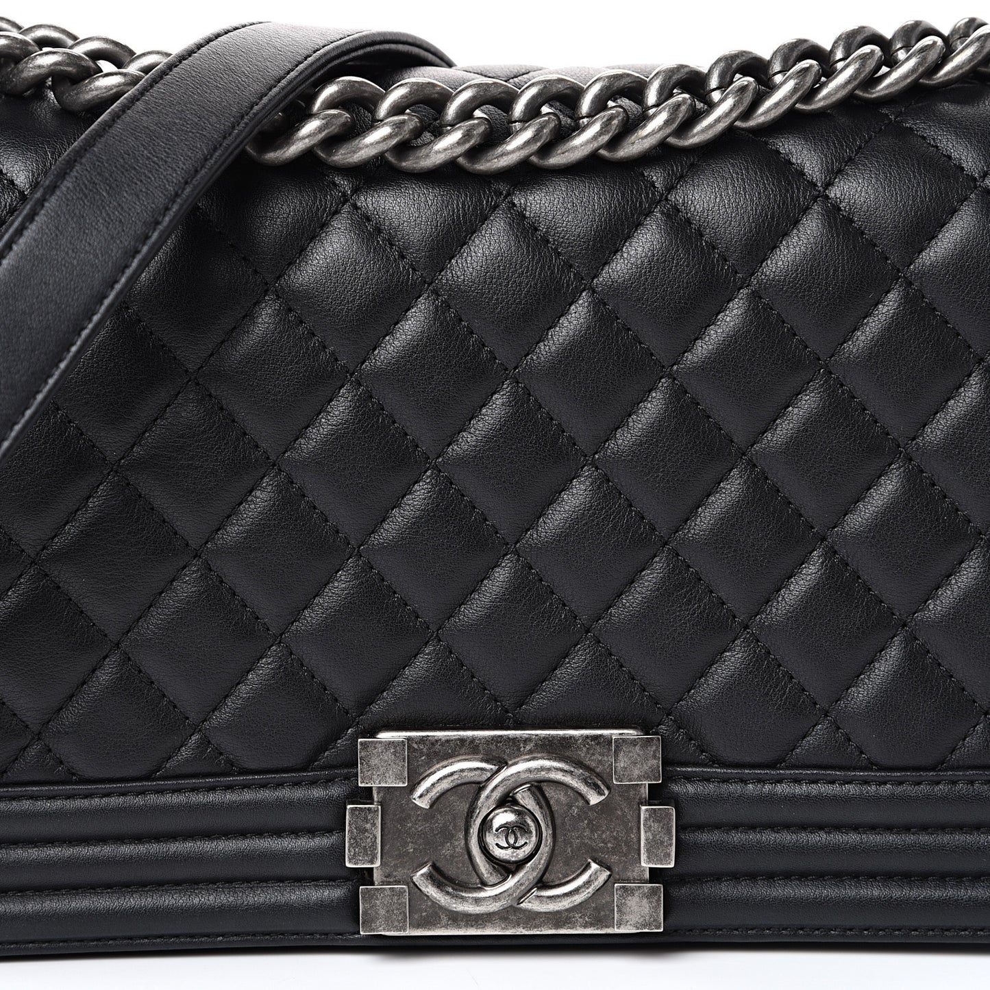 Lambskin Quilted Medium Boy Flap Black